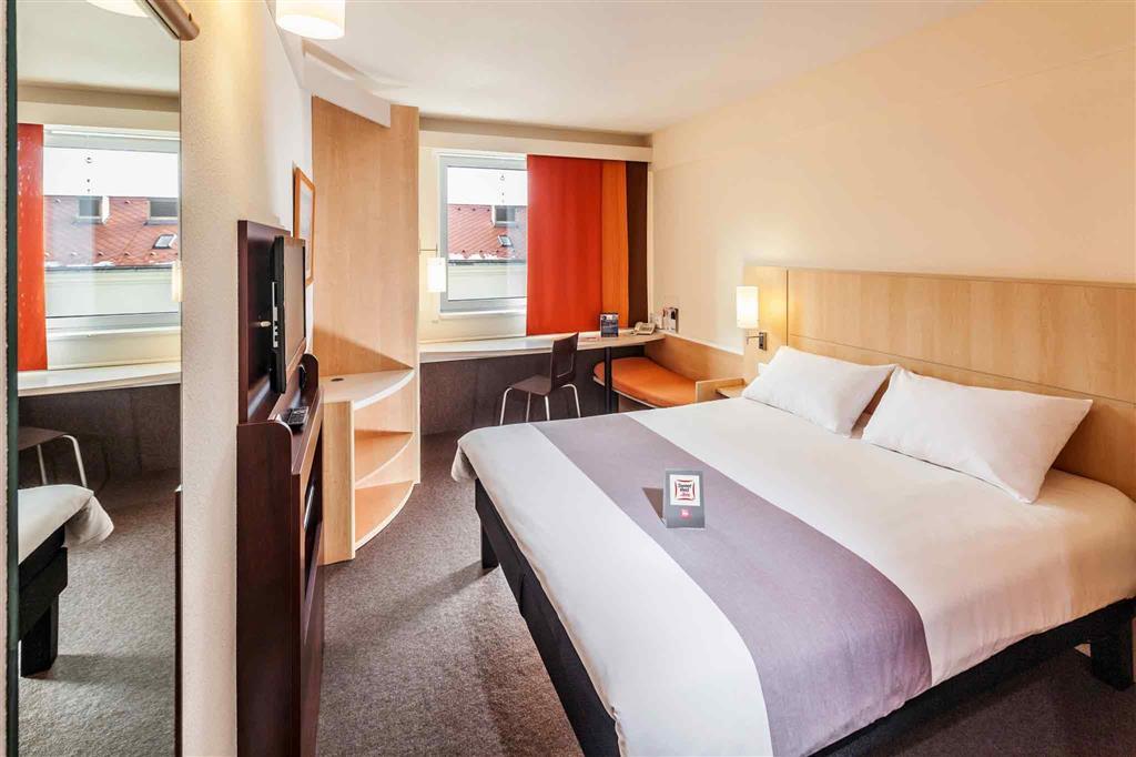 Ibis Wenceslas Square מלון 3*