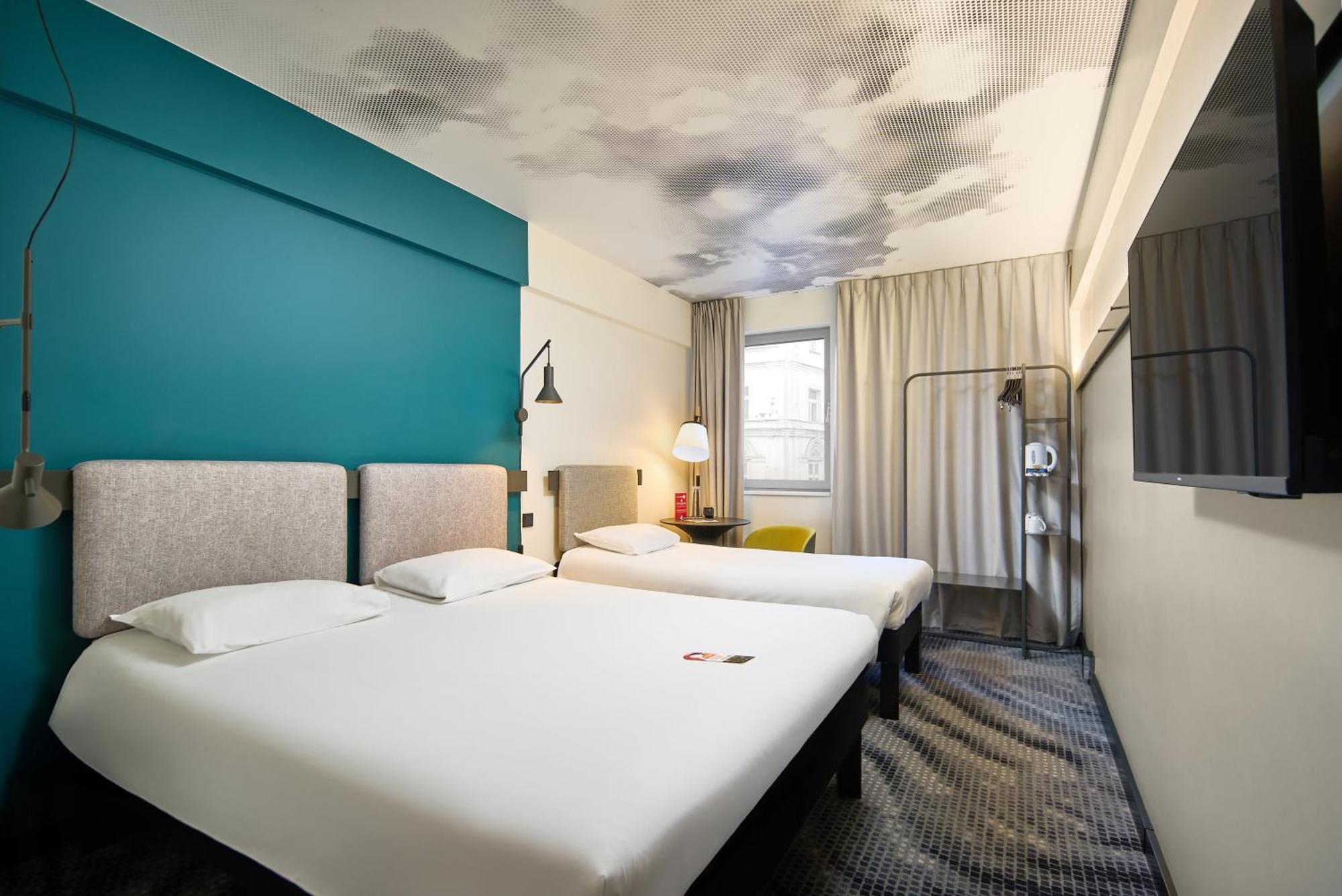 Ibis Wenceslas Square Отель